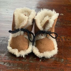 The Cutest Handmade Sheepskin Baby Booties!